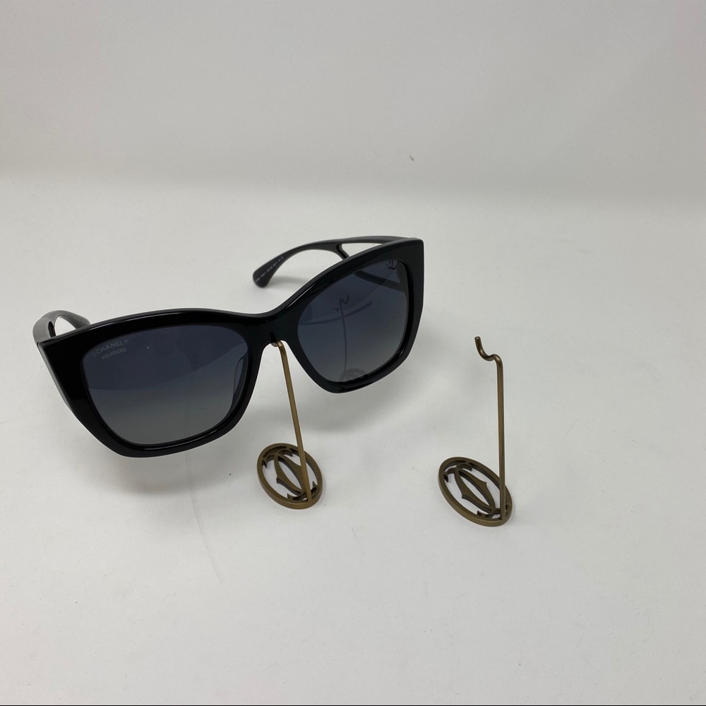 Cartier eyewear display